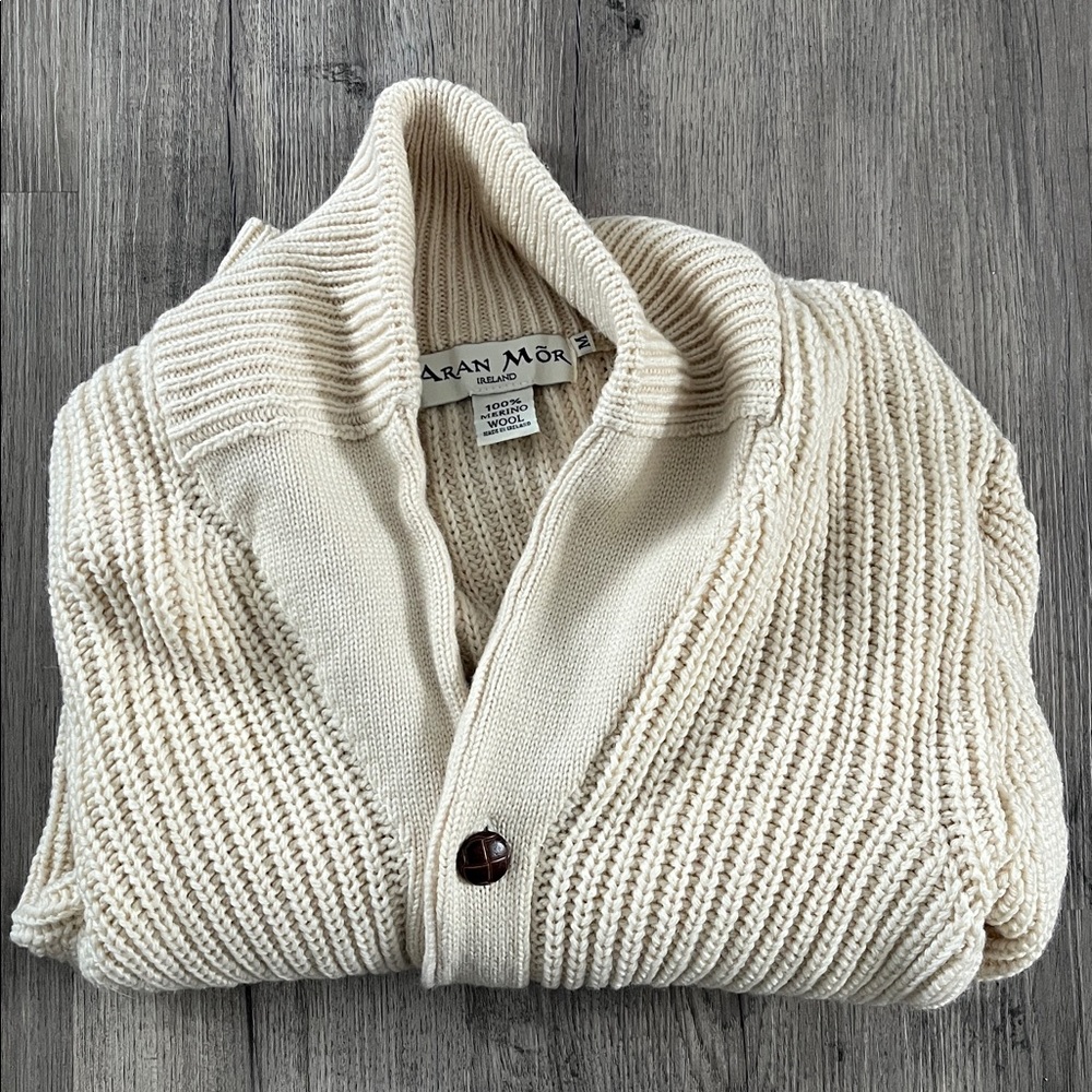 Men's Aran Mor Made in Ireland 100% Merino Wool Cream Cardigan Sweater